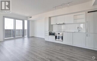Building Photo - 138-3138 Downes St