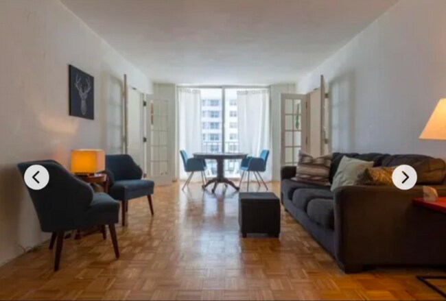 Building Photo - 9273 Collins Ave