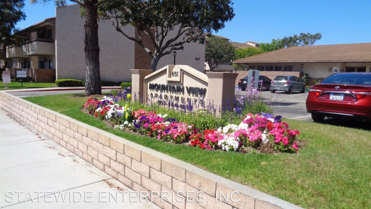 Primary Photo - 617-687 N Las Posas Rd