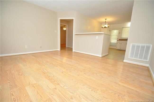 Building Photo - 6112 Deerwood Pl