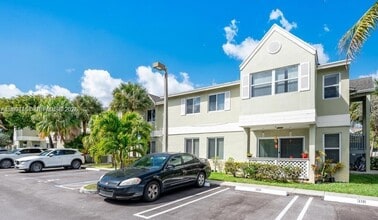 Building Photo - 17500 NW 67th Pl
