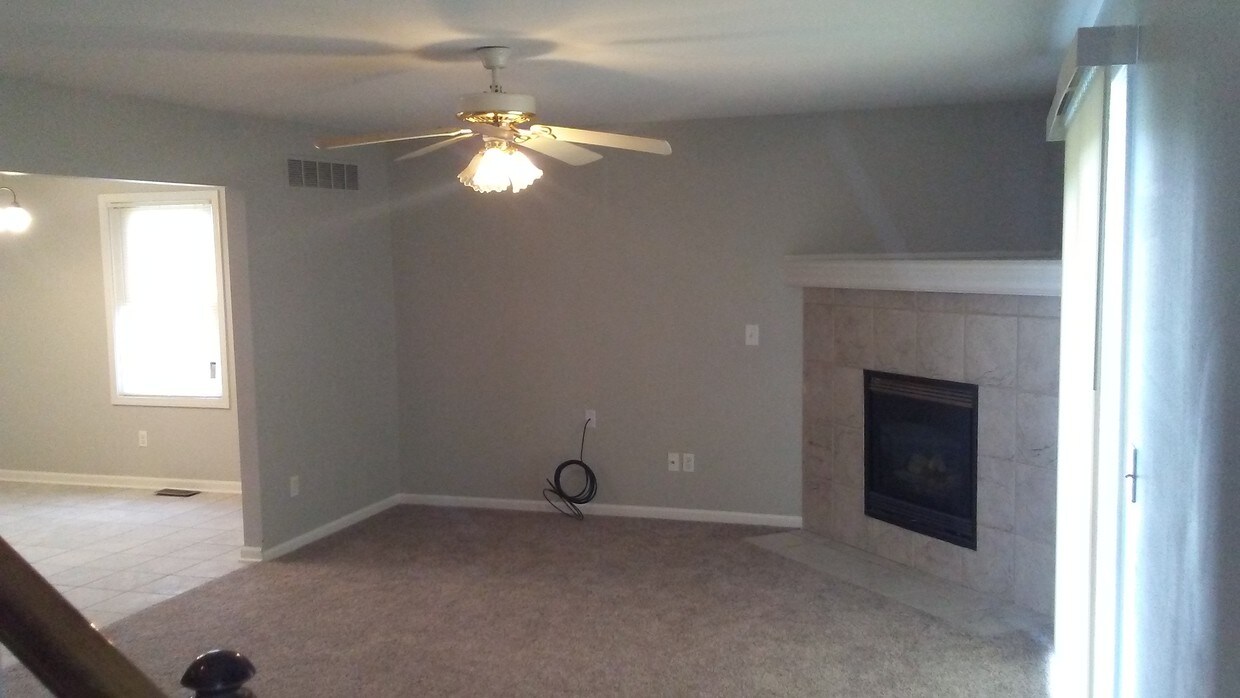 304 N 9th St, Louisburg, KS 66053 Townhome Rentals in Louisburg KS