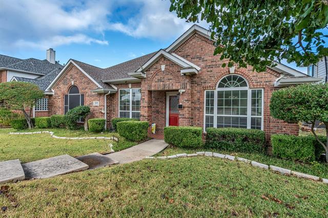 Building Photo - 2019 Arbor Creek Dr