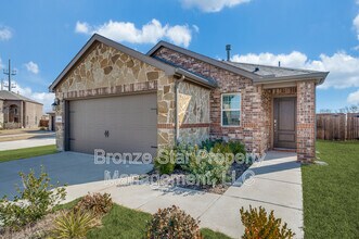 Building Photo - 1621 Ferguson Ln