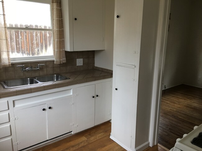 Building Photo - 275 Norumbega Dr