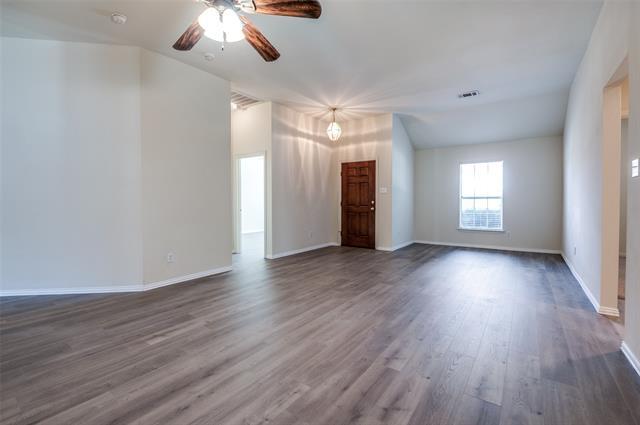 Building Photo - 6400 Calloway Dr