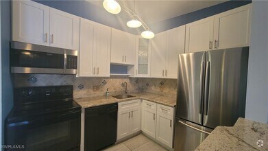 Building Photo - 17426 Birchwood Ln