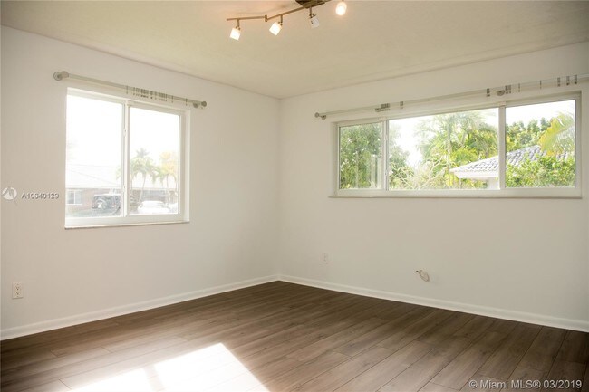 Foto del edificio - 13720 SW 73rd Ave
