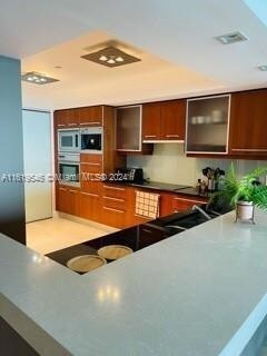 Building Photo - 1331 Brickell Bay Dr