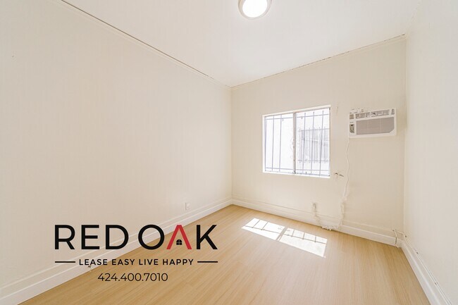Building Photo - 2505 Malabar St