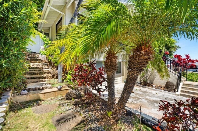 Building Photo - 7438 Mokuhano Pl