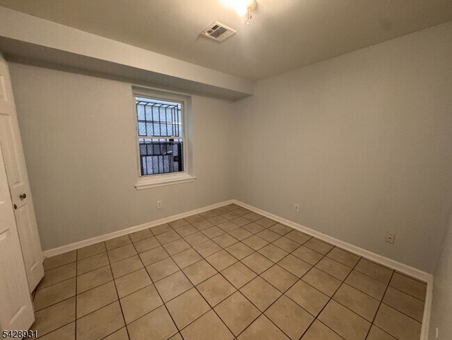 Foto del edificio - 807 S 14th St