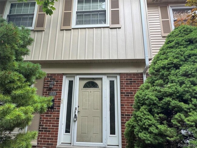 Foto del edificio - 1775 Brentwood
