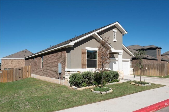 Building Photo - 609 American Trail