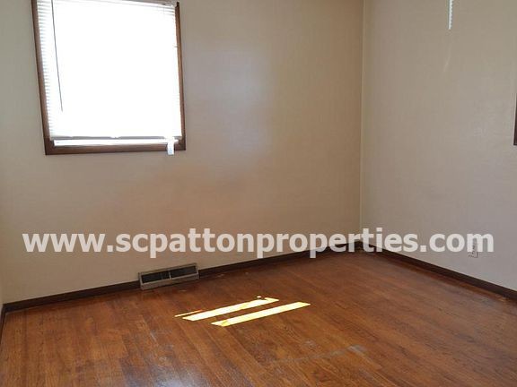 Building Photo - Joliet BEAUTIFUL HOME