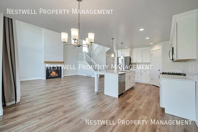 Building Photo - 537 N Grand Tour Dr