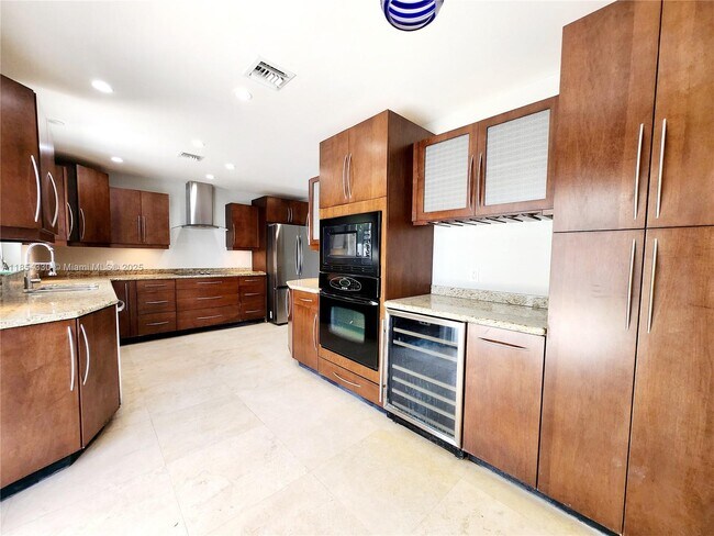 Foto del edificio - 5364 NW 1st Ave