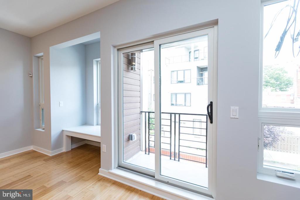 Foto principal - 2230 Frankford Ave