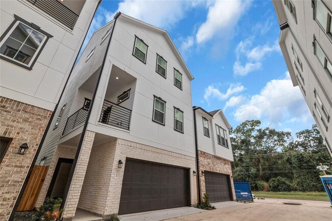 Building Photo - 5434 Wheatley St