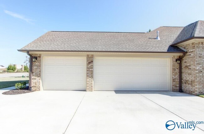 Foto del edificio - 25970 Fieldstone Dr