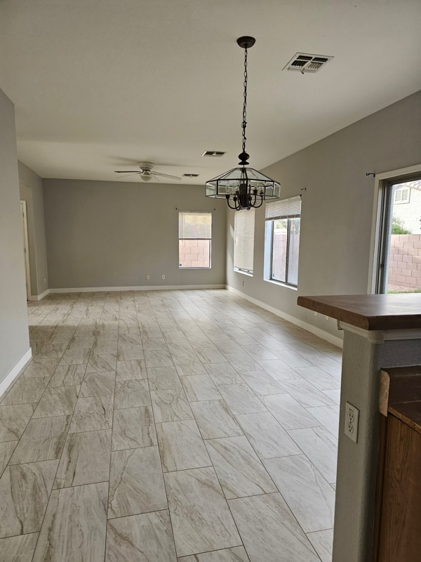 Building Photo - 2714 E Indian Wells Pl