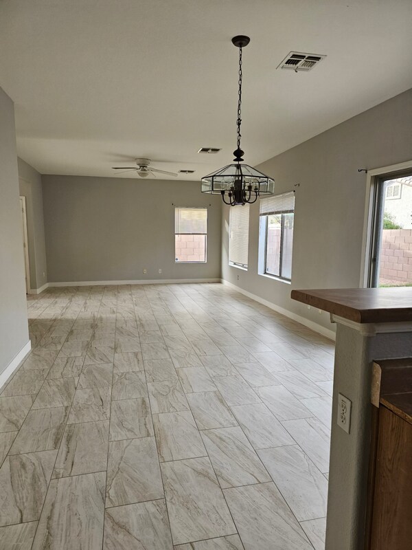 Foto del edificio - 2714 E Indian Wells Pl