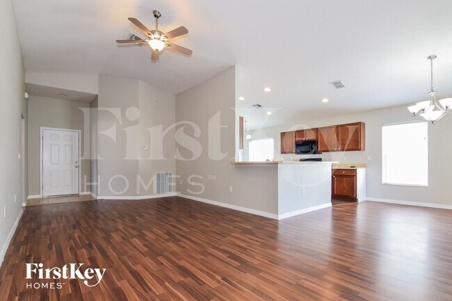 Foto del edificio - 3558 Marsh Wren St