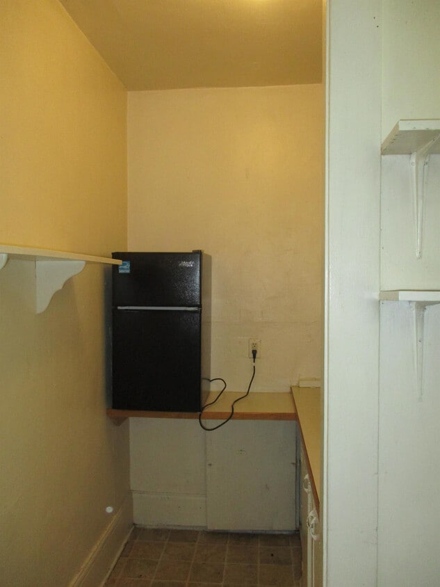 Building Photo - 935 Patterson St