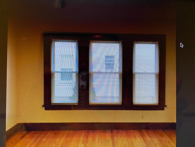 Building Photo - 5 Gardners Ln