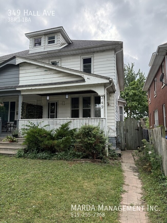 Building Photo - 349 Hall Ave