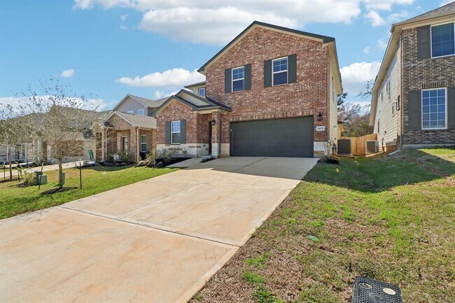 Building Photo - 18075 Martin Pines Dr
