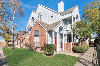 Building Photo - 14550 Fonmeadow Dr