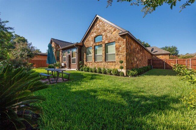 Foto del edificio - 3905 Obsidian Ln
