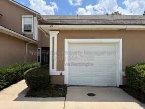 Building Photo - 518 Scrub Jay Dr