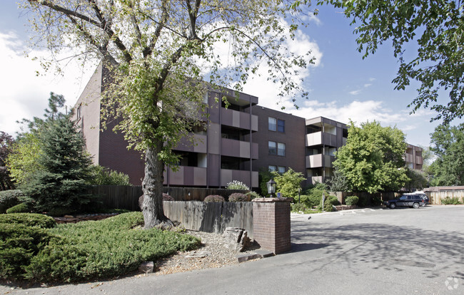 Building Photo - Shady Creek Condos