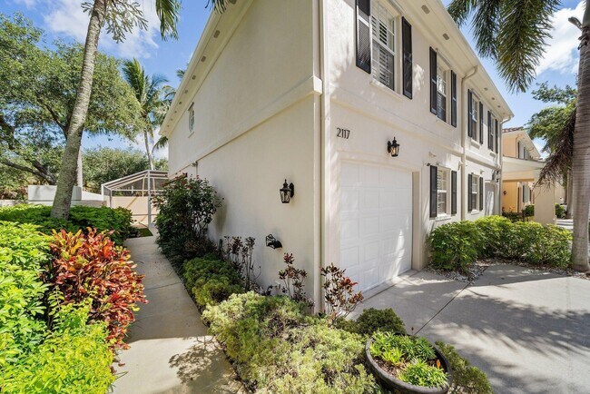 Building Photo - 2117 Tigris Dr
