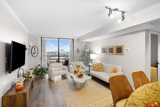 Building Photo - 3525 Sage Rd Building Photo - 3525 Sage Rd