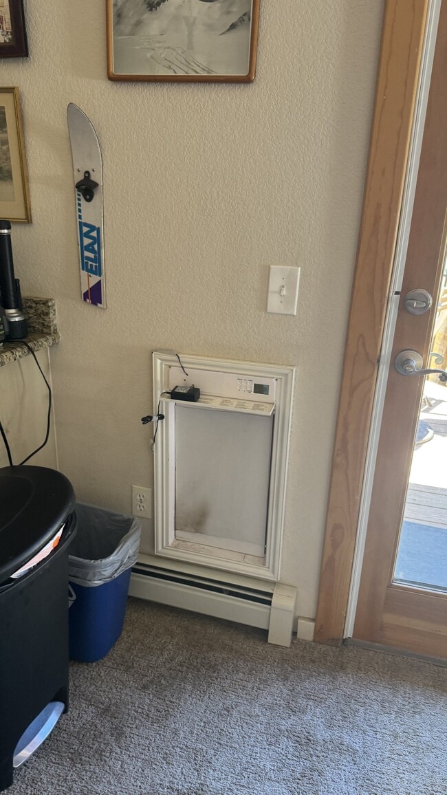 Photo - 24728 Foothills Dr N House