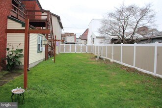 Building Photo - 130 N Mill St