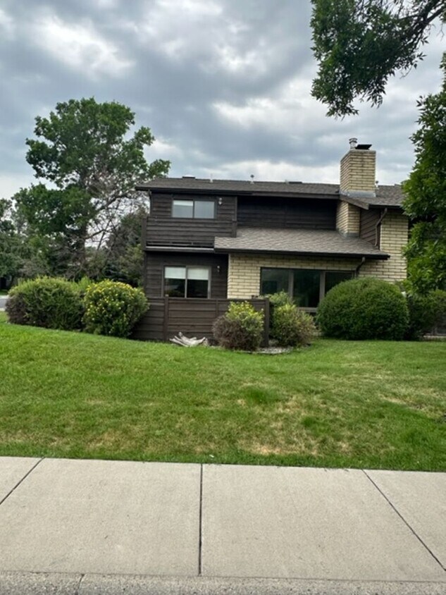 Primary Photo - Beautiful Townhome