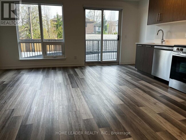 Building Photo - 20-861 SHEPPARD Ave