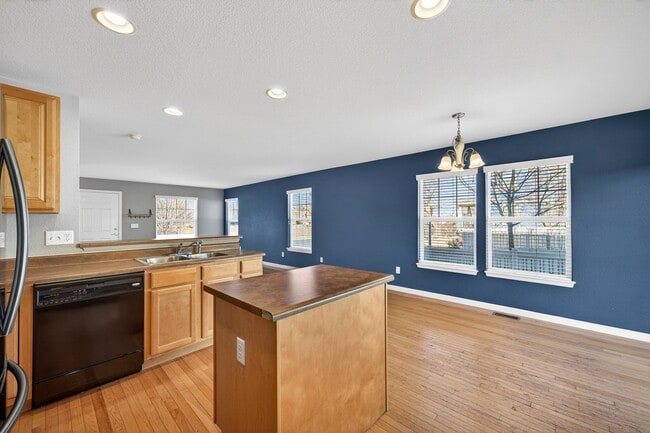 Photo - Amazing 3 bedroom home