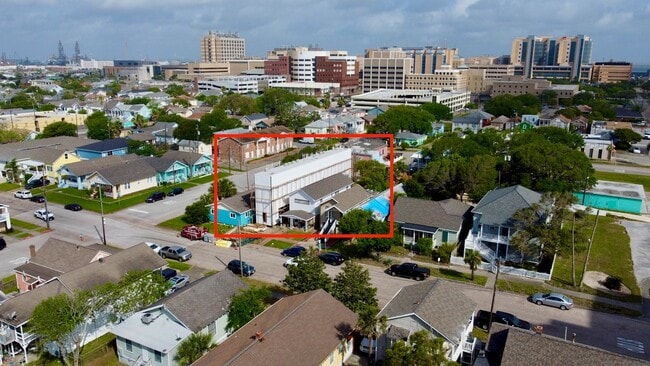 Building Photo - 624 Avenue H