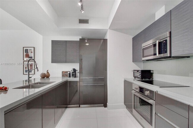 Foto del edificio - 1080 Brickell Ave