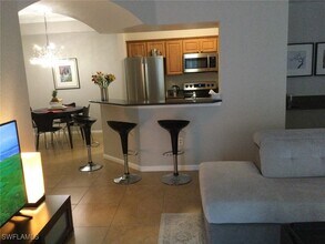 Building Photo - 12975 Positano Cir
