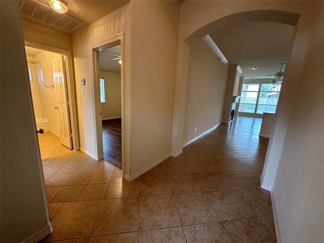 Building Photo - 3403 Covey Trail Dr