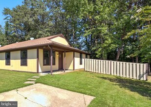 Building Photo - 3295 Jesmond Ct