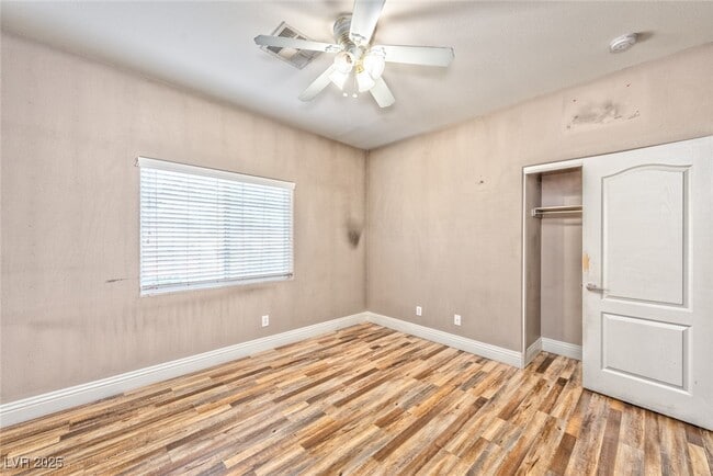 Building Photo - 1593 Dark Wolf Ave