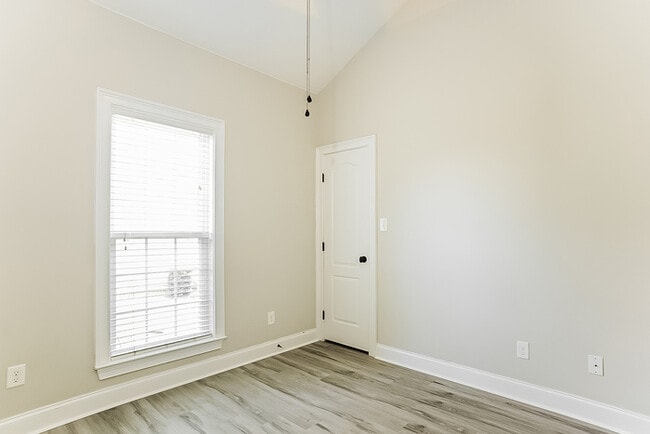 Foto del edificio - 2065 Dundee Way