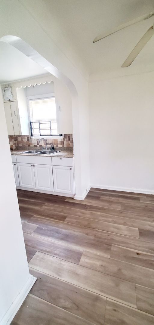 Foto del edificio - SECTION 8 ONLY -Remodeled 3B 1B Home $1095